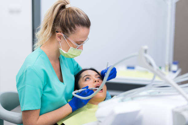Best Emergency Dental Extractions in Huntsville, MO